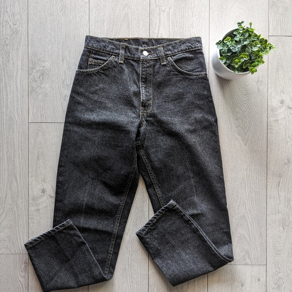 LEVIS 550 ORANGE TAB VINTAGE BLACK JEANS - Picture 2 of 5